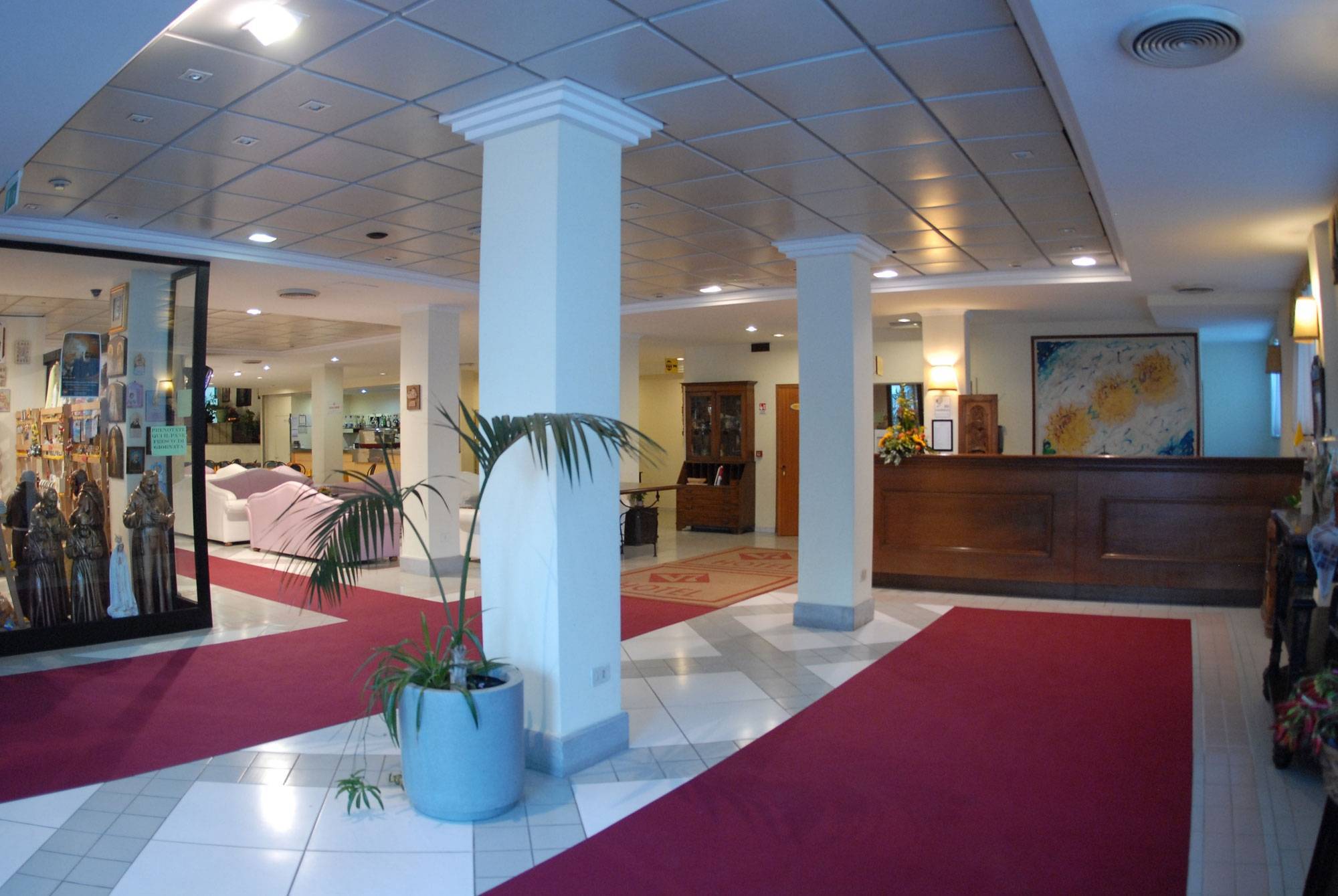 V7 Hotel San Giovanni Rotondo Exterior foto